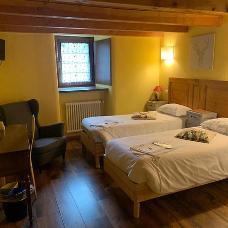 Rifugio Lilla Bed & Breakfast La Thuile Eksteriør bilde